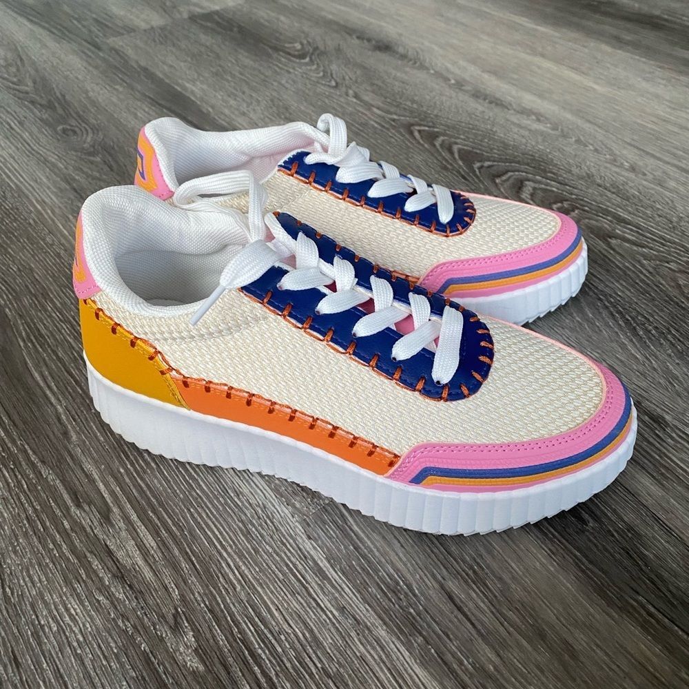 Dirty Laundry Spirited Sneaker Multicolor sz 6.5 Beachy Coastal Vacation NWT - Picture 2 of 7